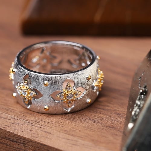 خاتم فضي ڤنتج تصميم ايطالي يدوي مطعّم بالزركون درج...