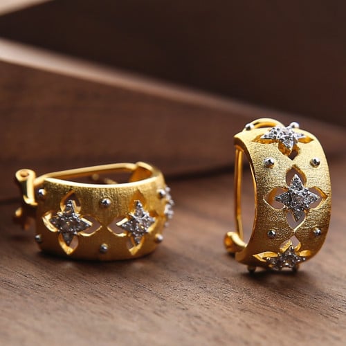 حلق ذهبي ڤنتج تصميم يدوي ايطالي، مطعّم بالزركون در...