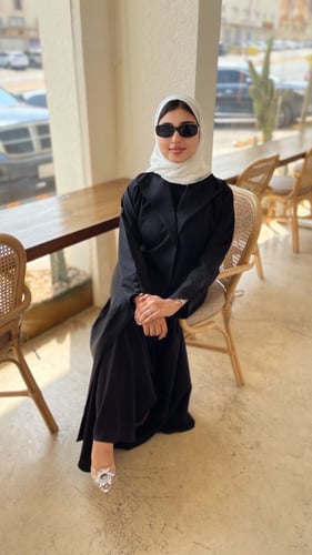 عباية قَمـرا / اسود