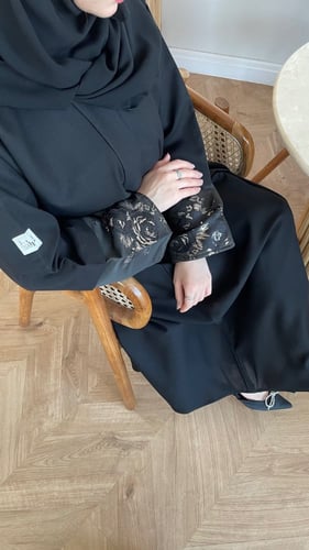 عباية المُهره