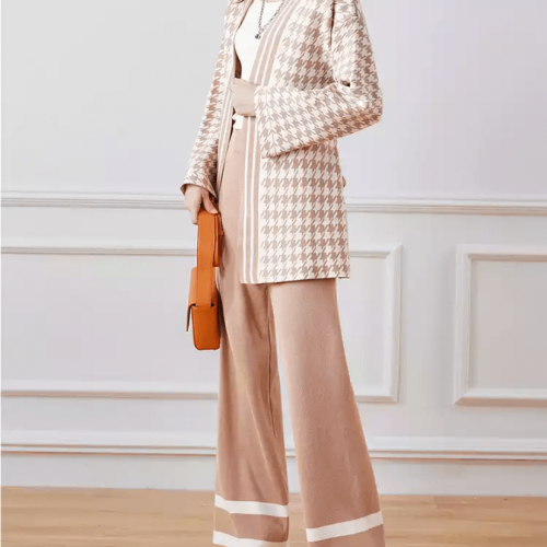 بدله ديور محبوكه من الصوف الرائع مكونه من قطعتين ج...