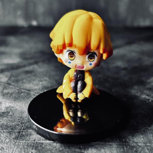 Demon Slayer Zenitsu Mini Figure
