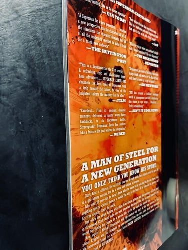 ‎مجلد كوميك دي سي سوبرمان Superman: Earth One