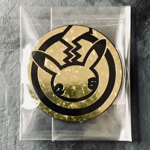 عملة بيكاتشو بلون ذهبي لامع – إصدار بوكيمون الاحتف...