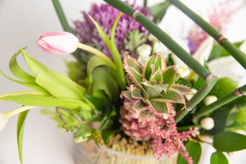 مزهرية بهجة الروح