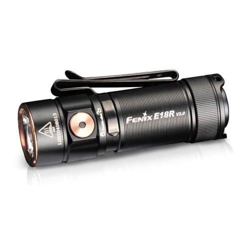كشاف الحمل اليومي E18R v2.0 قابل للشحن - Fenix