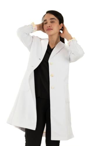 لابكوت طبي نسائي لون أبيض طول (35–38 إنش) هناي | ف...