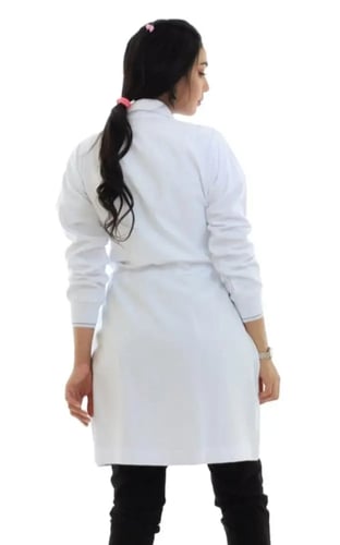 باكج 2 – 3 لابكوتات طيبة نسائية لون أبيض