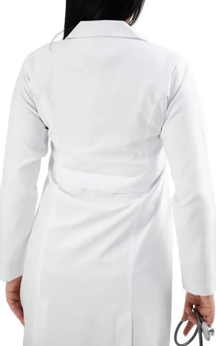 باكج 1 - 3 لابكوتات طبية نسائية لون أبيض