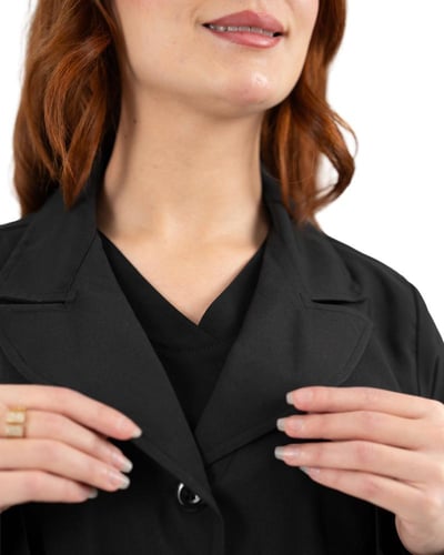 لابكوت نسائي لون أسود طول (38 إنش) ماجستي | مريولي...