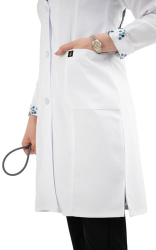 لابكوت نسائي طبي لون أبيض طول (38 إنش) صوفيا | مري...