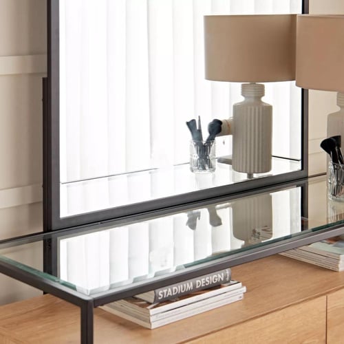 تسريحة مع وحدات تخزين