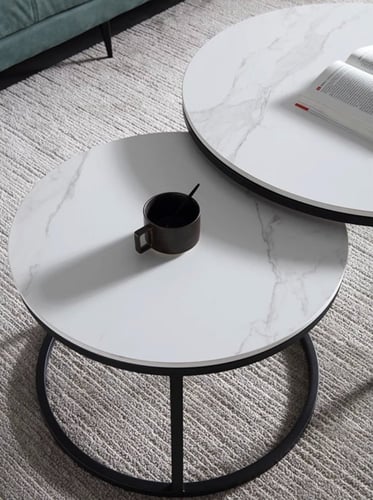 طاولتين مودرن بسطح بديل الرخام وقاعدة سوداء