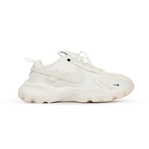 نايك حذاء رياضي نايك Tc 7900