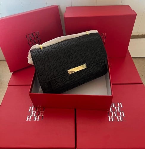 حقيبة نسائية من House of Carolina Herrera