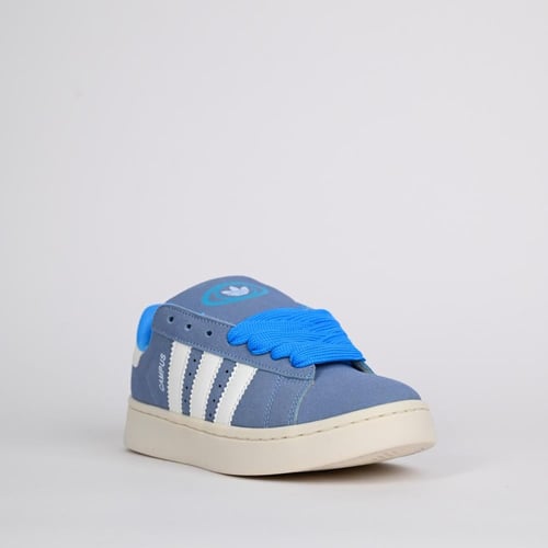 كامبوس نسائي