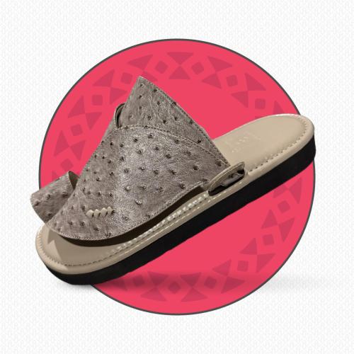 حذاء شرقي جلد نعام