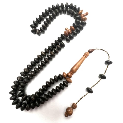 قلاليث بطقم كوك بني معرق