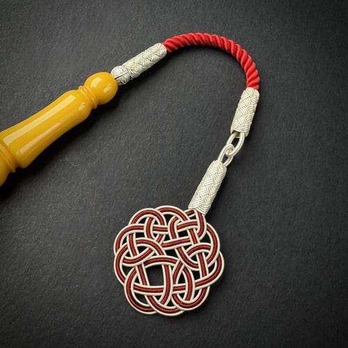 بطاطسي بابيض خيط احمر - طربزونة وفواصل فضة