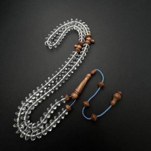 كاست بطقم كوك ابيض شفاف