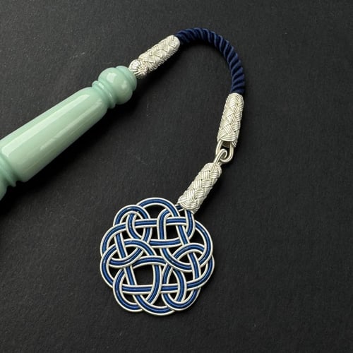 بيبي بلو صك - طرزونة وفواصل بخيط ازرق