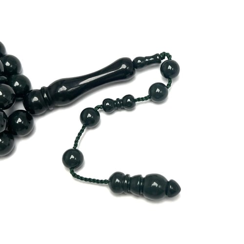 اسمنتي غامق تمليكة