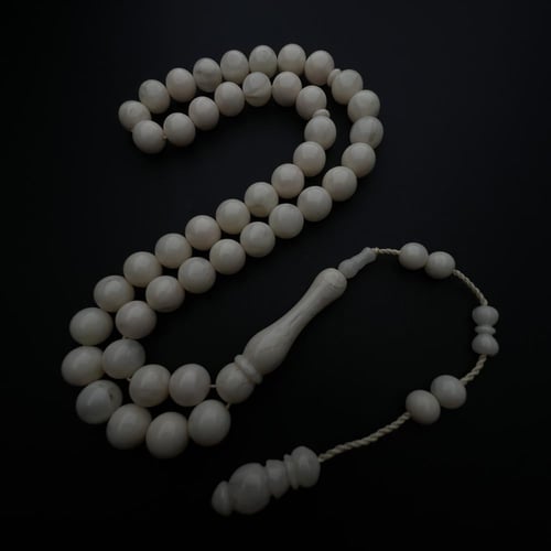 عاجي تمليكة