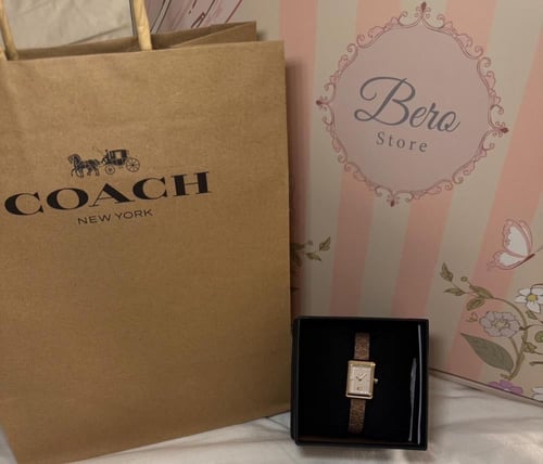 ساعة كوتش صغيرة