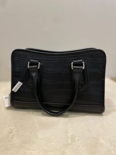 شنطة مارك جاكوبز