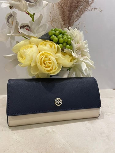 واليت من توري بورش