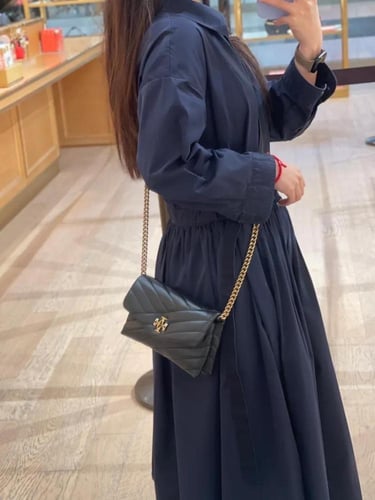 ميني توري بورش اسود