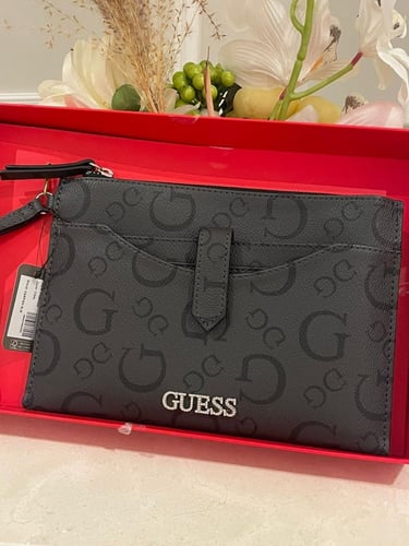 بوكس باوتش جس اسود