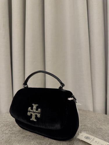 شنطة كروس بودي ميني من توري بورش