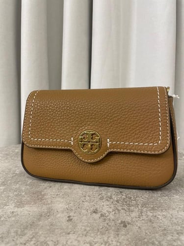 شنطة توري بورش