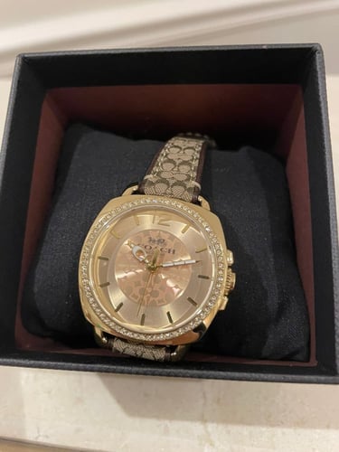 ساعة كوتش مقاس الميناء 32 mm