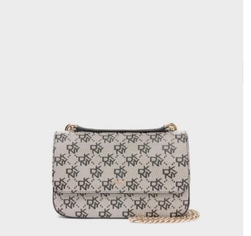 شنطة ماركة دكني