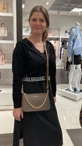 بوكس مايكل كورس بني