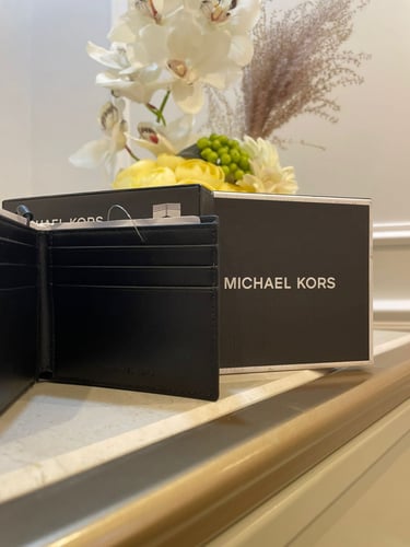 بوك مايكل رجالي بني بدون ملحقات