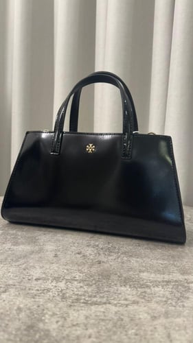 شنطة توري بورش اسود