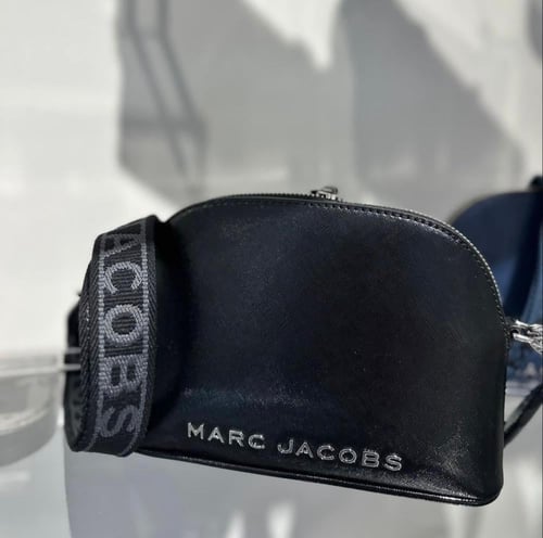 كروس بودي مارك جاكوبز اسود