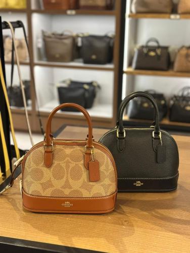 كروس بودي كوتش اللون بني