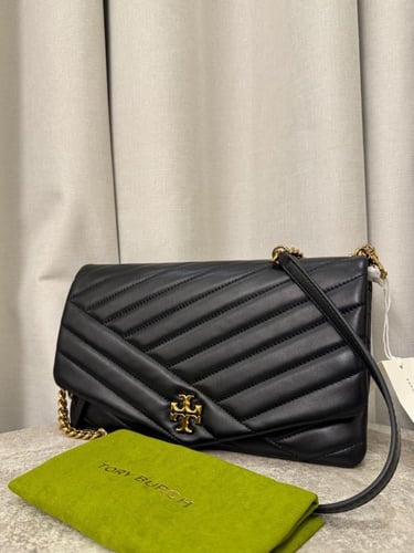 شنطة توري بورش