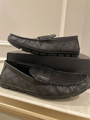 شوز رجالي مقاس 8