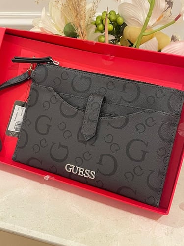 بوكس باوتش جس اسود