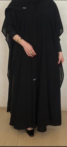 Simple Qatari abaya