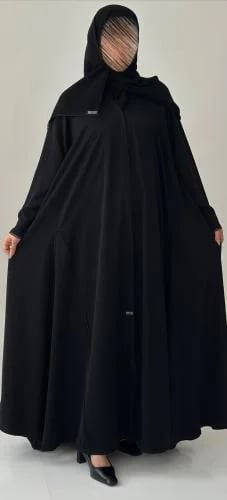 عبايه كلوش مميزه