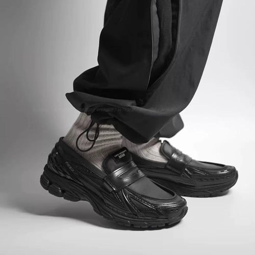 New balance 1906L جلد لامع