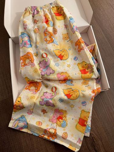 بنطلون بطبعات Winnie the Pooh