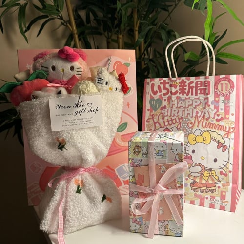 بوكس باقة مع كوب هيلوكيتي مع كرت اهداء