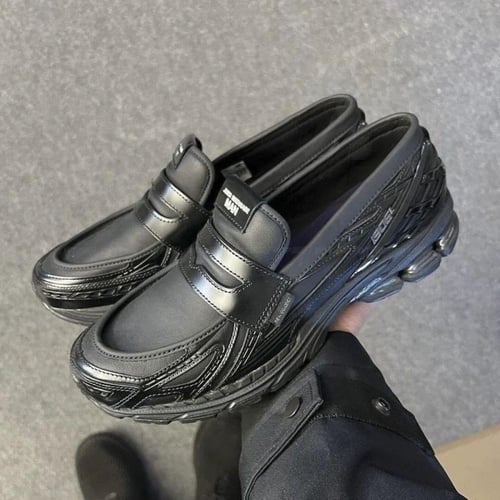 New balance 1906L جلد لامع